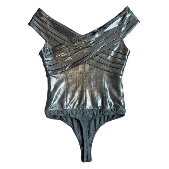 Retrofete Rowan Women’s Pleated Silver Chrome Off The Shoulder Bodysuit Size XS - Picture 7 of 14